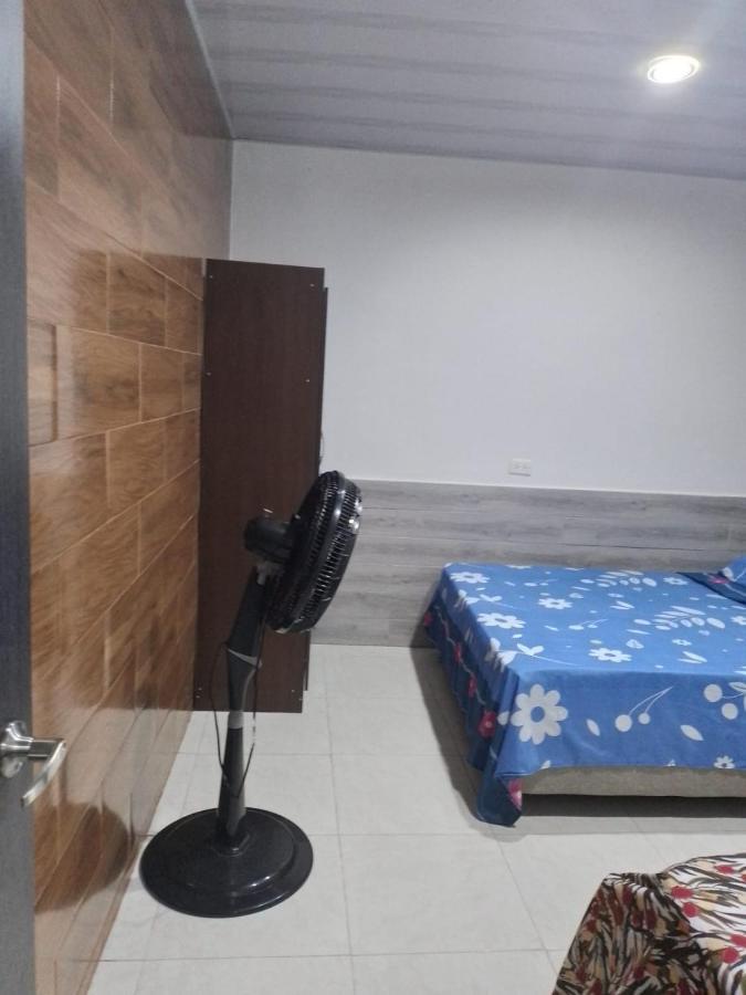 Апартаменты Juliana Casa Turistica Ctg Картахена Экстерьер фото