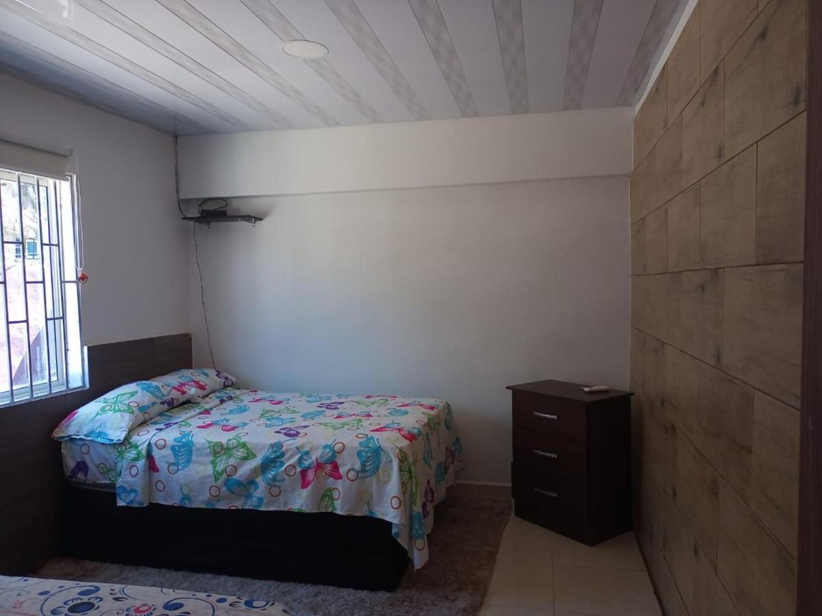 Апартаменты Juliana Casa Turistica Ctg Картахена Экстерьер фото