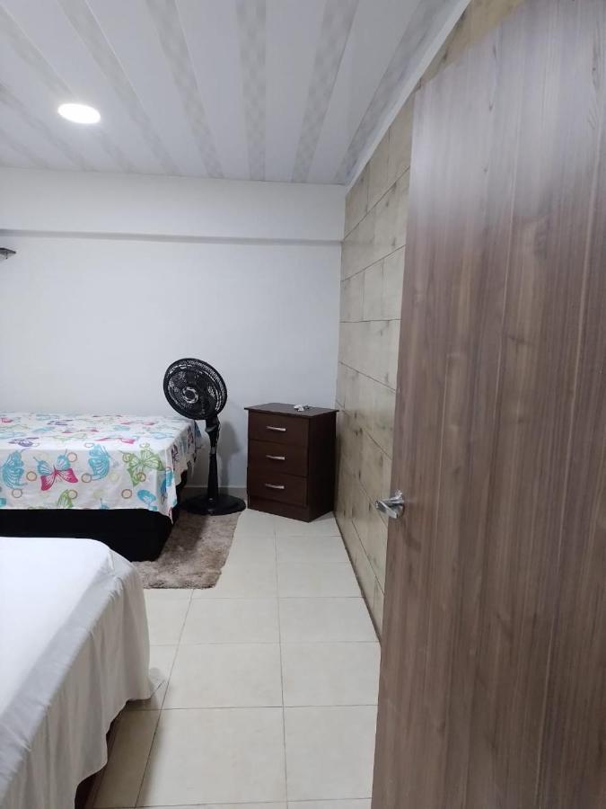 Апартаменты Juliana Casa Turistica Ctg Картахена Экстерьер фото